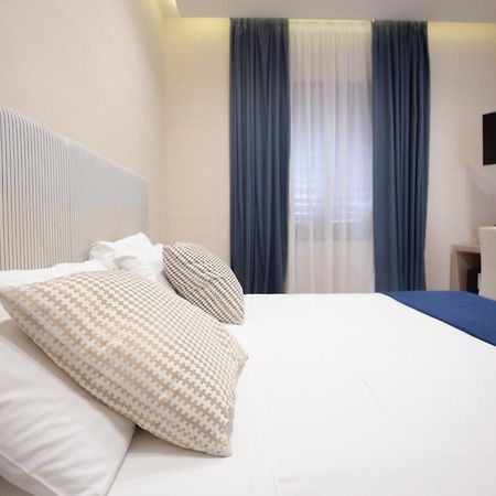 Hr Hotel & Spa ปิอาโนดิซอร์เรนโต ภายนอก รูปภาพ