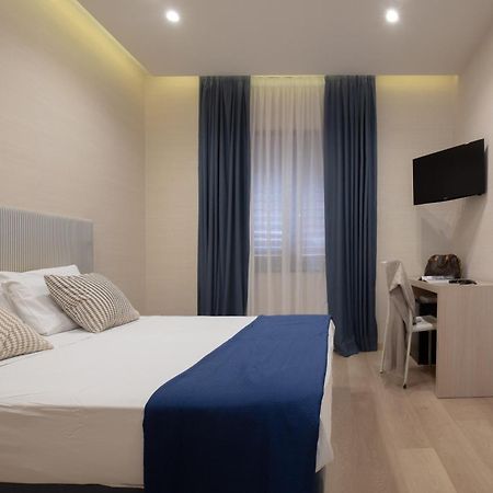 Hr Hotel & Spa ปิอาโนดิซอร์เรนโต ภายนอก รูปภาพ