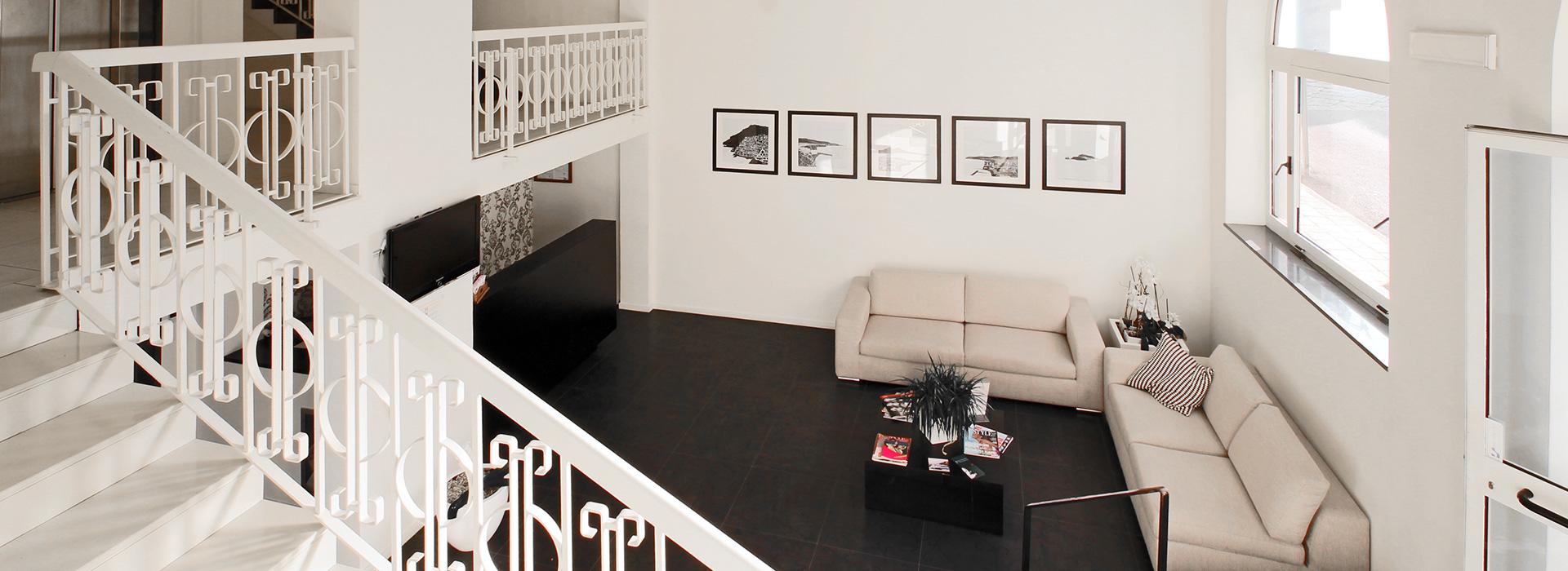 Hr Hotel & Spa ปิอาโนดิซอร์เรนโต ภายนอก รูปภาพ